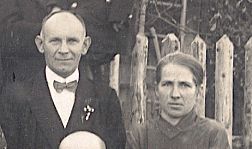 manželé Josef Kostřica a Anežka Kostřicová roz. Pavelková (výřez z fotografie)